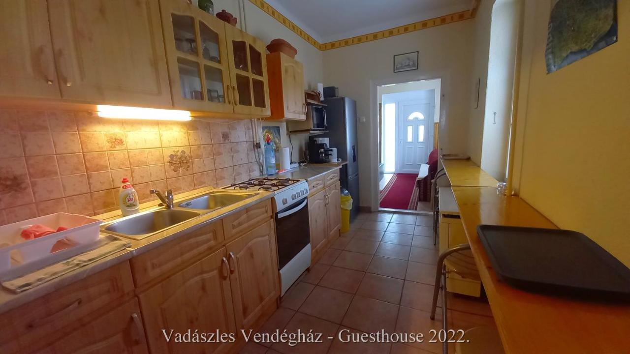 Vadaszles Vendeghaz Apartment Bukkszentmarton ภายนอก รูปภาพ